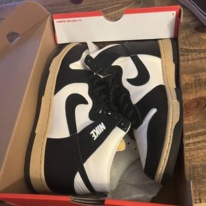 Nike Dunk High Se Sail/Black Sesame Pearl White W10.5/M9